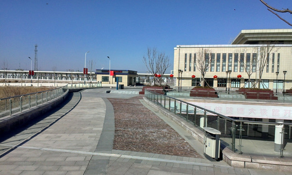 火车站附近景色