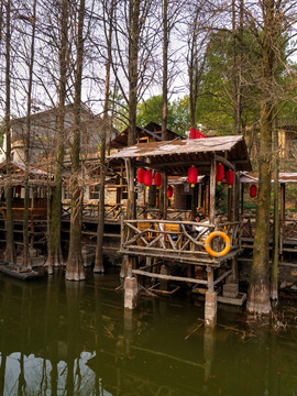 兰溪诸葛卧龙湖度假村 观景亭