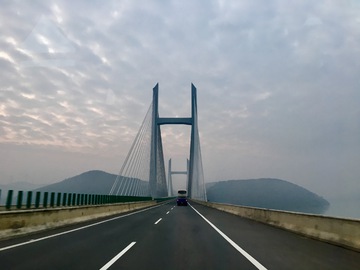 高速桥梁