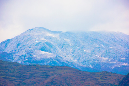 雪山
