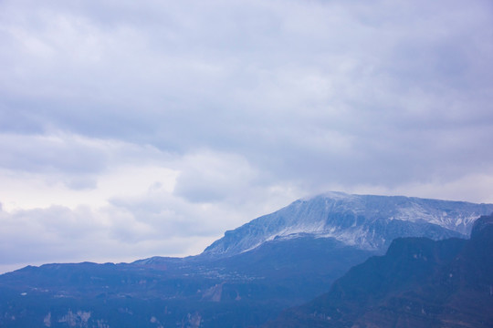 雪山