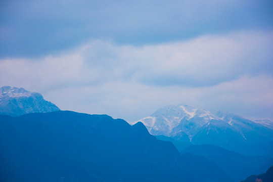 雪山