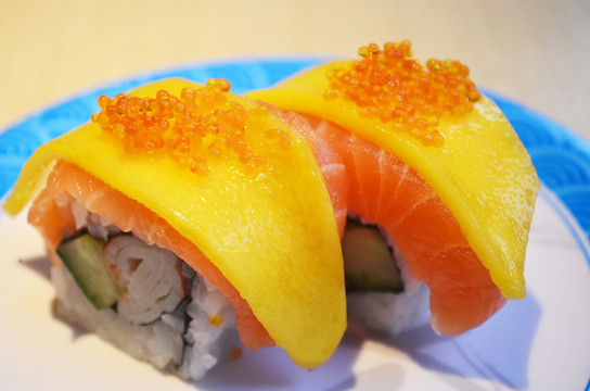 芝士三文鱼焗寿司