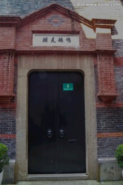 上海经典民居建筑石库门大门