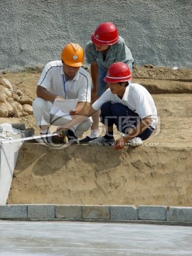 建筑工地技术人员