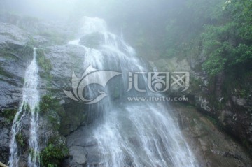 高山瀑布