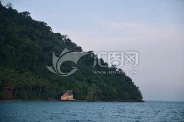 海景小屋 旅游 大海 岛屿