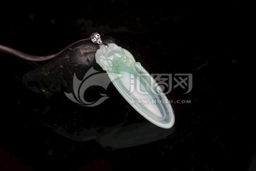 翡翠吊坠图片