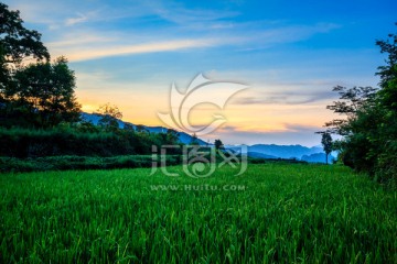 南岗排瑶寨沿途风景