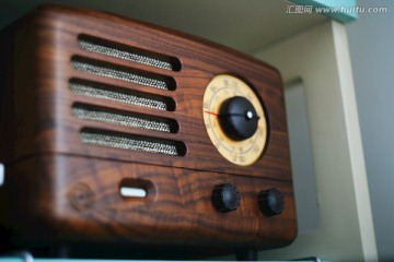 收音机 电子管收音机 广播