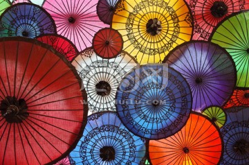 多彩的伞