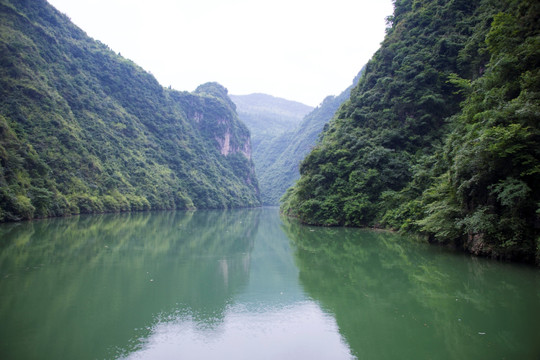水墨龙鳌河