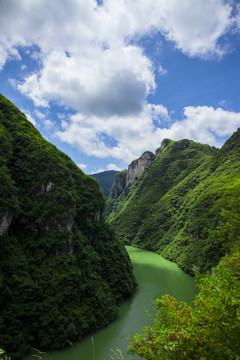 山清水秀