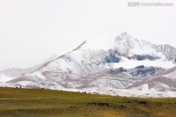 藏北雪山
