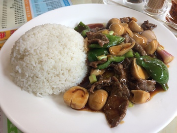 牛肉饭 