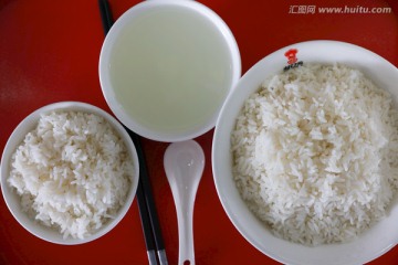 小碗菜米饭