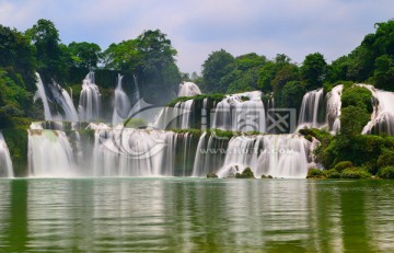 瀑布风景