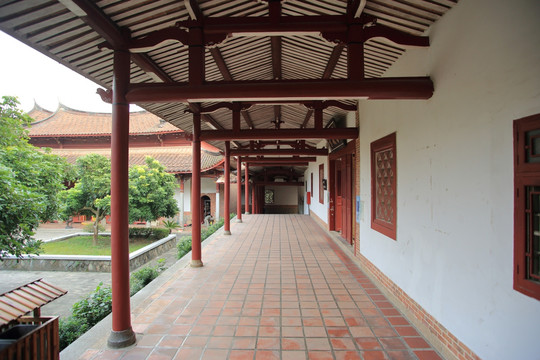 寺院走廊