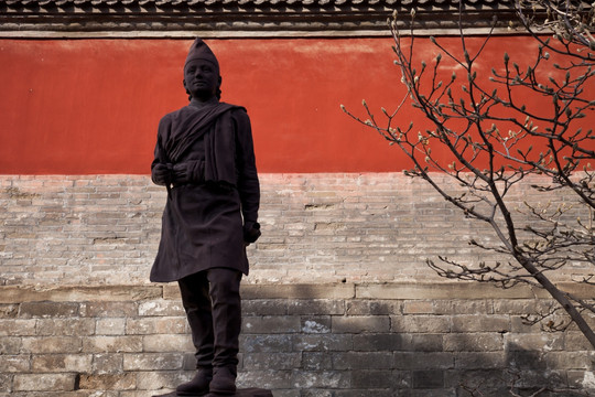 北京白塔寺阿尼哥塑像