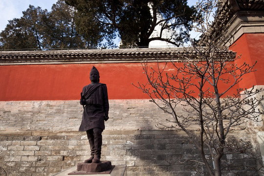 北京白塔寺阿尼哥塑像