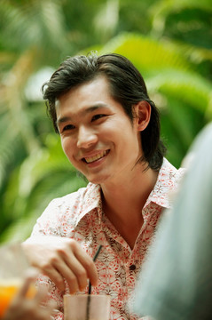 微笑着的商务男人