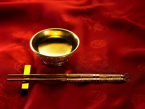 金饭碗和筷子