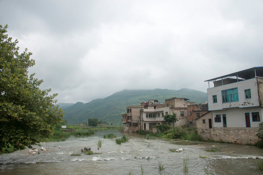 鳌山远景