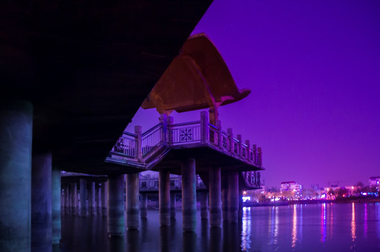 城市 夜景