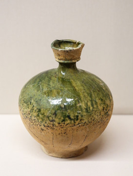 釉陶瓶 法国卢浮宫文物