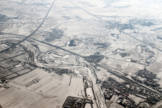 东北农村 雪后的田野大地