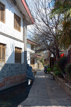 束河古镇 建筑 小街