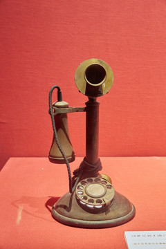 20世纪初美国产电话机