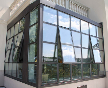 现代铝合金玻璃门窗外景