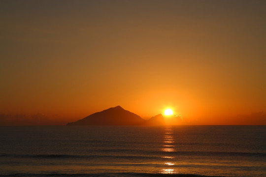 龟山岛日出
