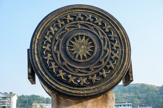 岑巩铜鼓