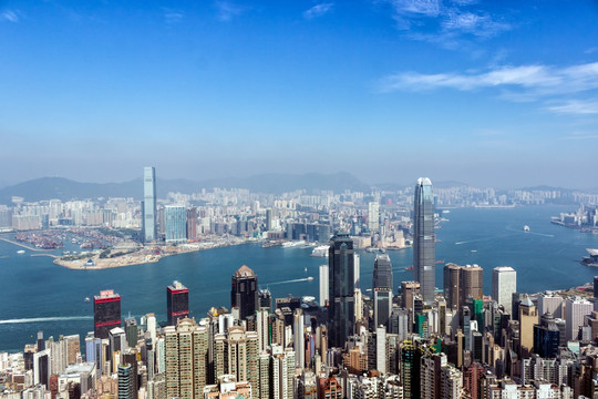 香港维港两岸的摩天大楼