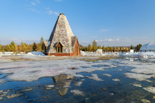 敖鲁古雅村建筑