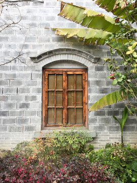 古式木窗