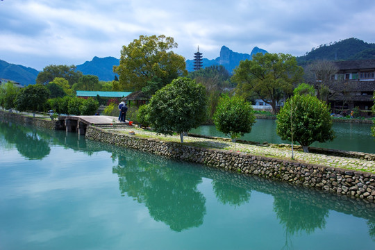 岩头古村 塔湖庙风景区