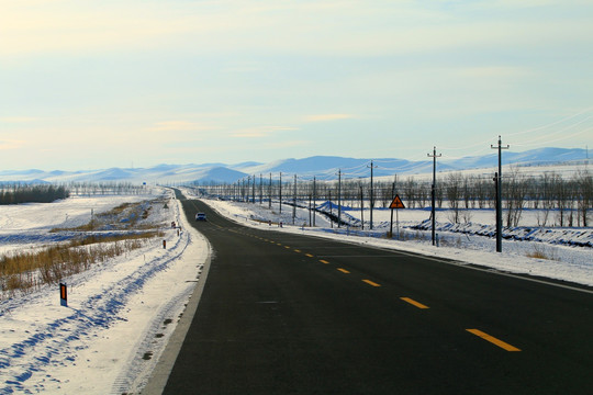 雪原公路