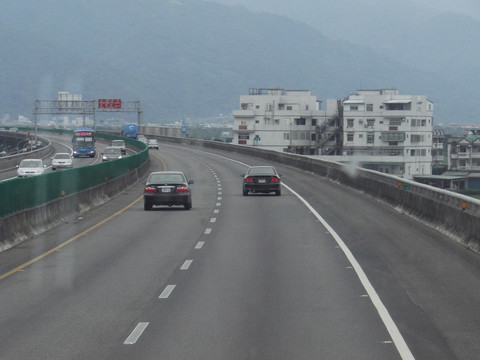 台湾国道5号蒋渭水高速