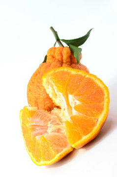 丑八怪 切开的柑橘