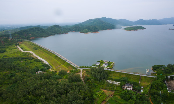 青山绿水 水库