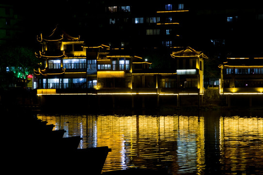 五通桥小西湖夜景