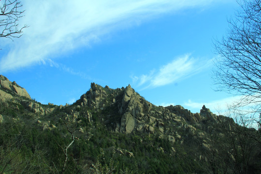 石山