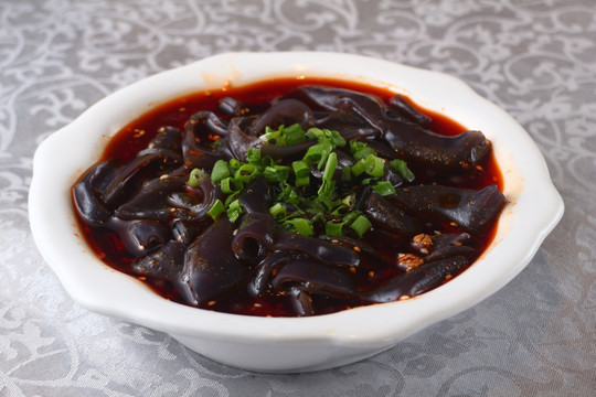 黑粉皮