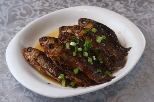 酥鱼