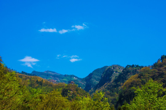 山岭