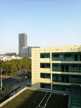 现代楼房
