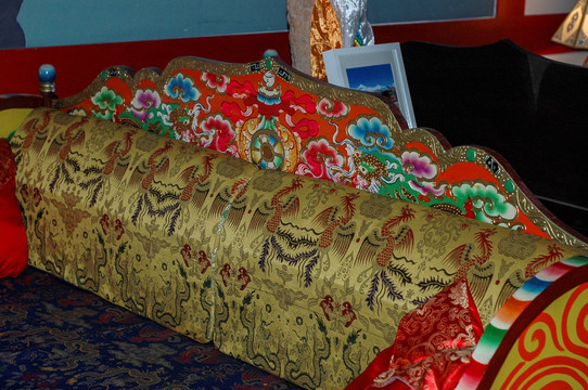 藏族酒吧装饰